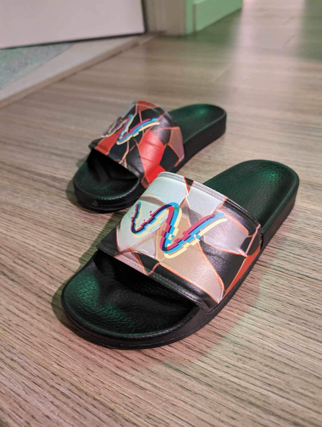 Weivy Slides - Women's Sandals